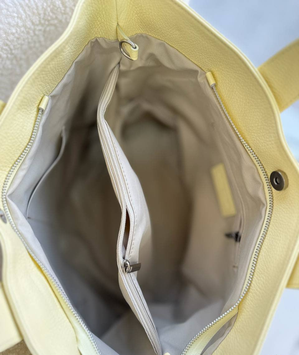 Elegant Leather Tote Bag