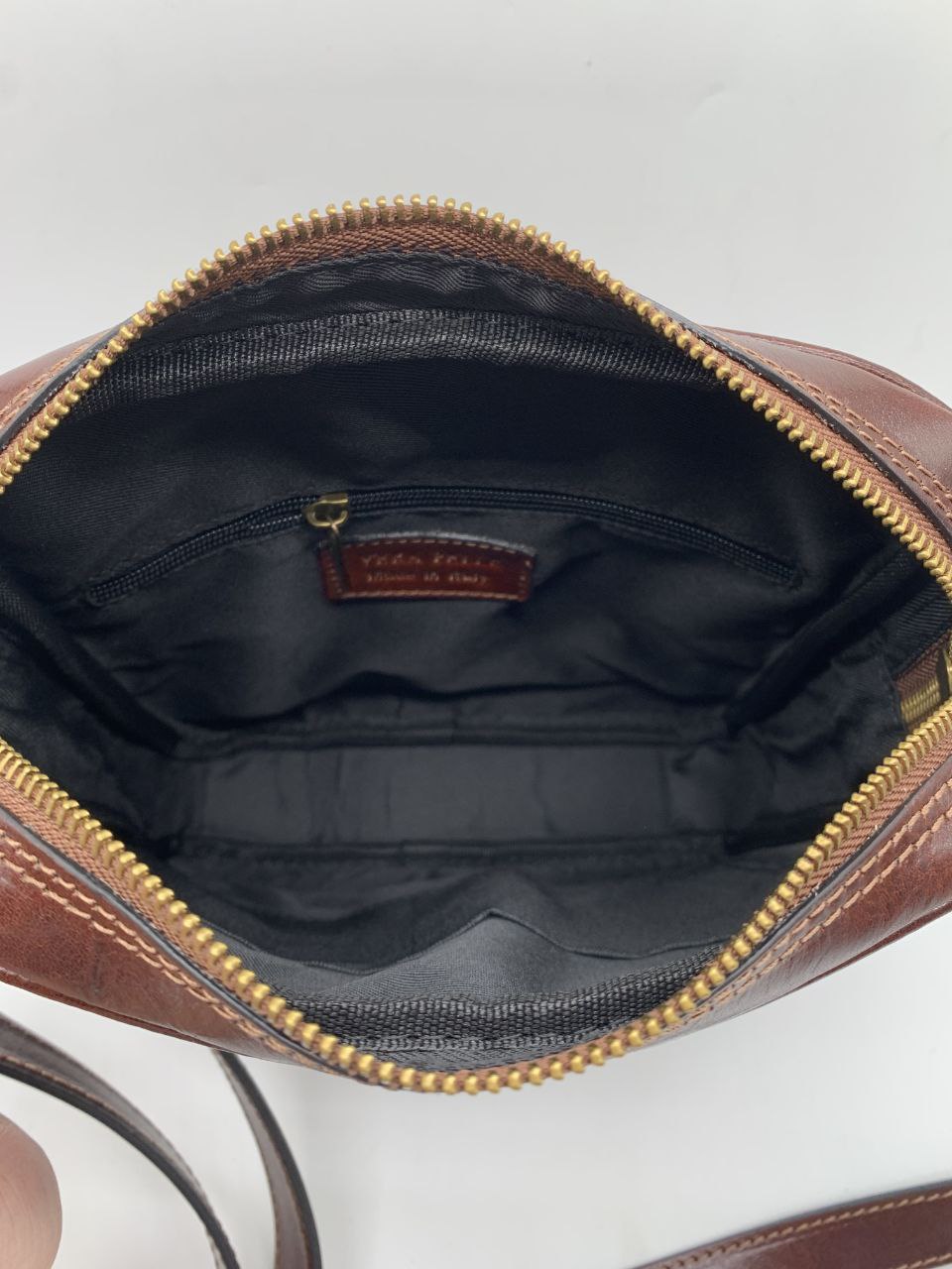 Men’s Compact Italian Leather Bag by Modex™ — Premium Quality, Made in Italy